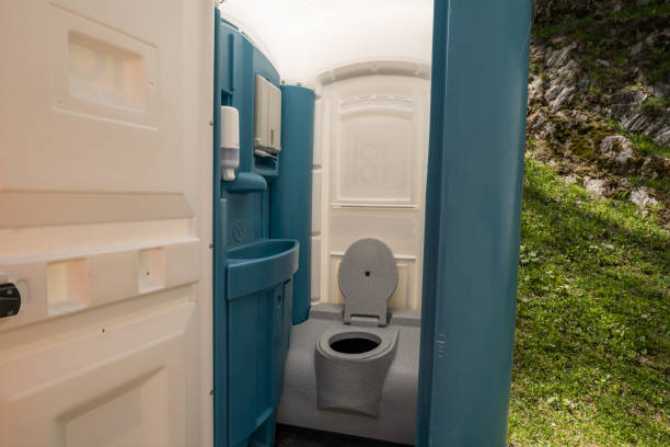 Best Porta potty delivery and setup  in East Helena, MT